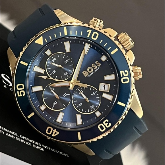 HB1513965 - Hugo Boss Men’s Admiral Watch
Case Size: 45mm
MSRP: $565 - Picture 3 of 9